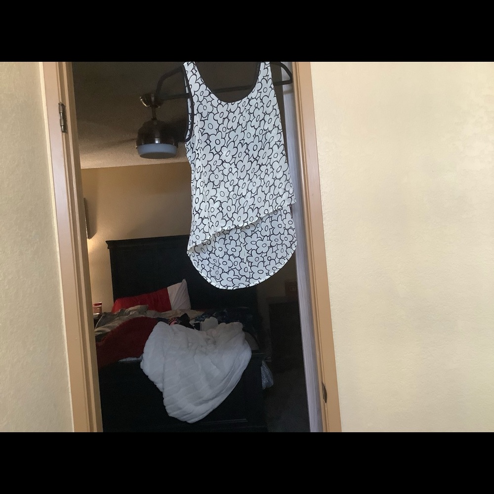 Flower summer crop top